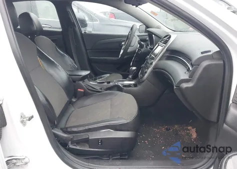 2015 Chevrolet Malibu 1Lt z USA, uszkodzony, nr VIN 1G11C5SL3FF133074